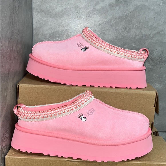 UGG Shoes - UGG TAZZ LOVE ‘25